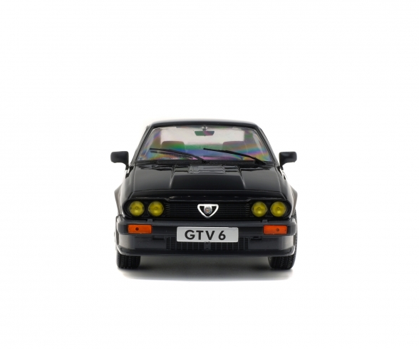 1:18 Alfa GTV6, black, 1984 1:18 Alfa GTV6, black, 1984