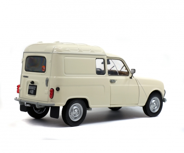 1:18 Renault 4LF4, weiß, 1975 1:18 Renault 4LF4, weiß, 1975