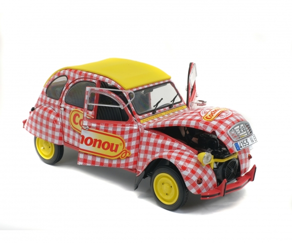 1:18 Citroën 2CV6 COCHONOU 2019 1:18 Citroën 2CV6 COCHONOU 2019