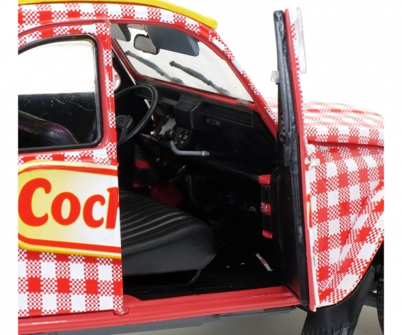 1:18 Citroën 2CV6 COCHONOU 2019 1:18 Citroën 2CV6 COCHONOU 2019