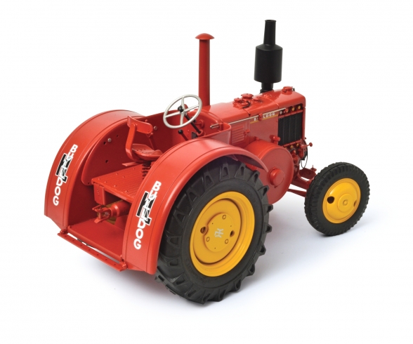 K.L. Bulldog, red, 1:18 K.L. Bulldog, red, 1:18