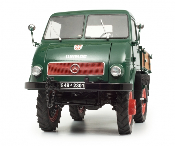 Mercedes-Benz Unimog 401, grün, 1:18 Mercedes-Benz Unimog 401, grün, 1:18