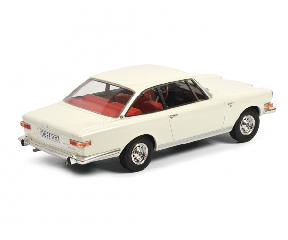 Glas 2600 V8, weiß, 1:18 Glas 2600 V8, weiß, 1:18