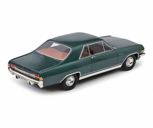 Opel Diplomat A grün met. 1:18 Opel Diplomat A grün met. 1:18