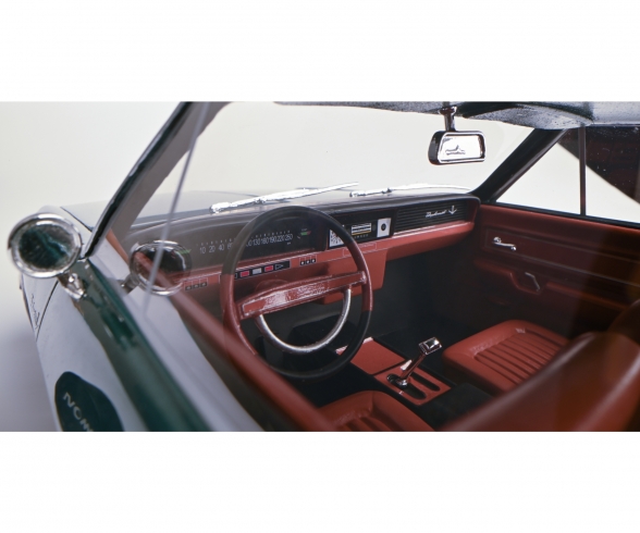 Opel Diplomat A grün met. 1:18 Opel Diplomat A grün met. 1:18