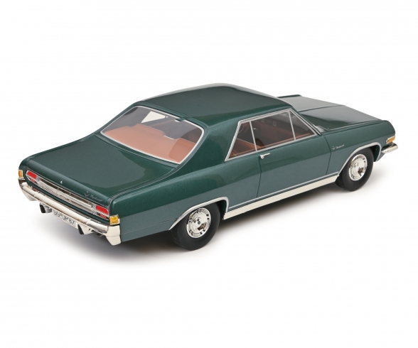 Opel Diplomat A grün met. 1:18 Opel Diplomat A grün met. 1:18