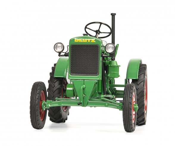 Deutz F1 M414 grün/rot 1:18 Deutz F1 M414 grün/rot 1:18