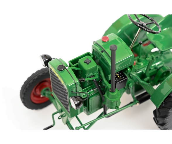 Deutz F1 M414 grün/rot 1:18 Deutz F1 M414 grün/rot 1:18