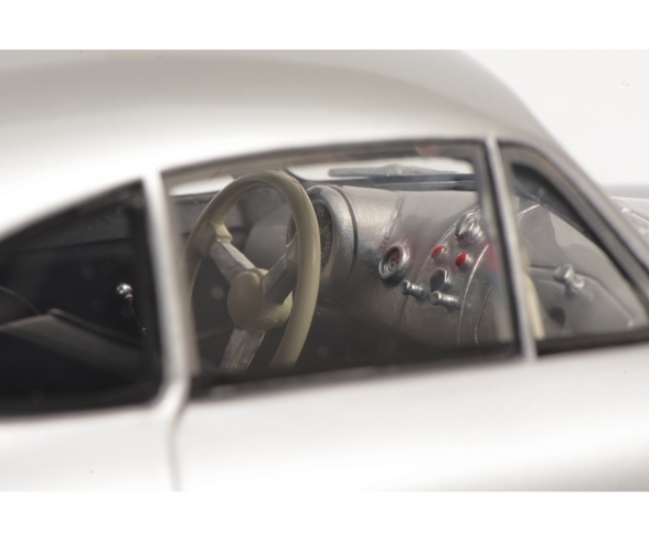 Porsche 356 Gmünd Coupé, silber, 1:18 Porsche 356 Gmünd Coupé, silber, 1:18