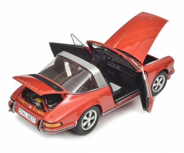 Porsche 911 S Targa 1973, rot, 1:18 Porsche 911 S Targa 1973, rot, 1:18