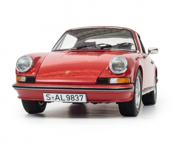 Porsche 911 S Targa 1973, rot, 1:18 Porsche 911 S Targa 1973, rot, 1:18