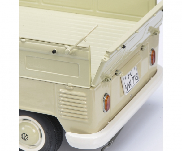 VW T1b Pritsche mit Plane "VW Pritschen-Wagen", 1:18 VW T1b Pritsche mit Plane "VW Pritschen-Wagen", 1:18