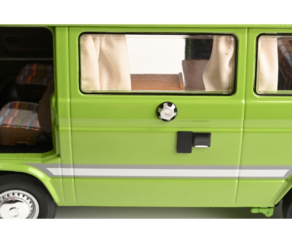 VW T3a Camper Joker grün 1:18 VW T3a Camper Joker grün 1:18
