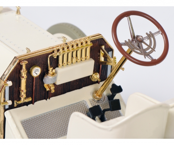 Mercedes 35 HP "1901", white, 1:18 Mercedes 35 HP "1901", white, 1:18