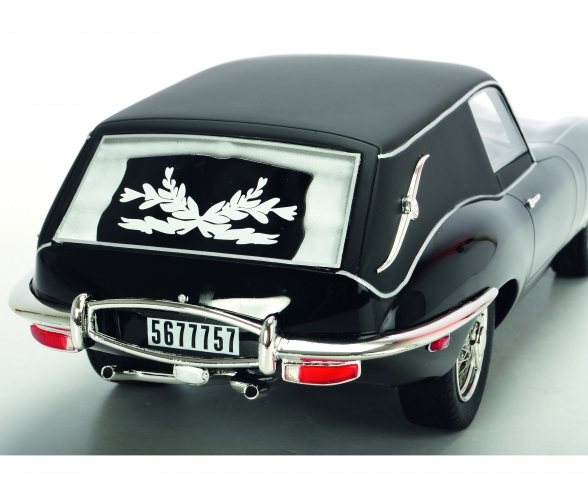 Jaguar E-Type "Shooting Brake" H&M, 1:12 Jaguar E-Type "Shooting Brake" H&M, 1:12