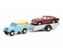 Land Rover with trailer and DB5 „British Car Service“ Land Rover with trailer and DB5 „British Car Service“