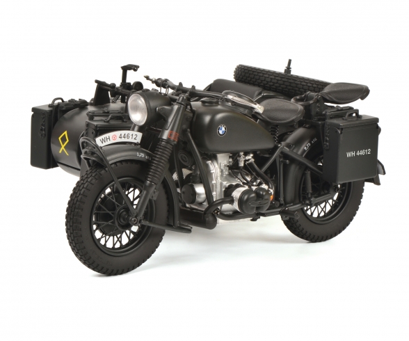 BMW R75 mit Beiwagen "Wehrmacht", grau, 1:10 BMW R75 mit Beiwagen "Wehrmacht", grau, 1:10