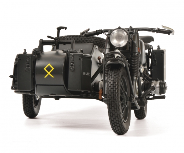 BMW R75 mit Beiwagen "Wehrmacht", grey, 1:10 BMW R75 mit Beiwagen "Wehrmacht", grey, 1:10