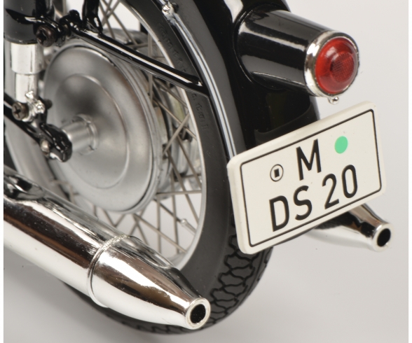 BMW R69S w.single seat 1:10 BMW R69S w.single seat 1:10