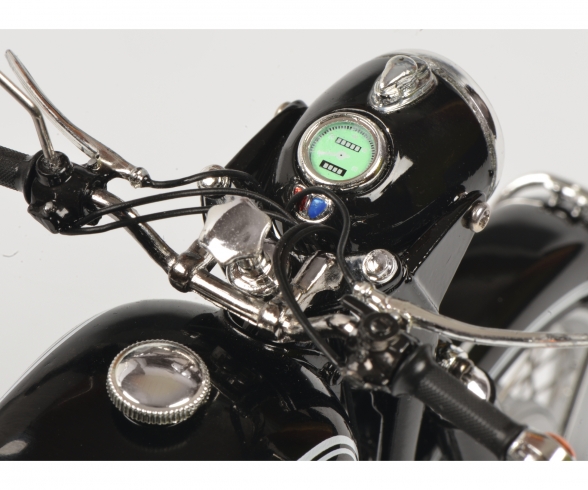 BMW R69S w.single seat 1:10 BMW R69S w.single seat 1:10