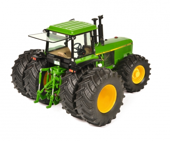 John Deere 4850 1:32 John Deere 4850 1:32