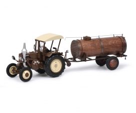 Lanz Bulldog with roof and manure trailer, 1:32 Lanz Bulldog with roof and manure trailer, 1:32