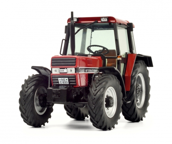 Case International 633 mit Kabine, rot 1:32 Case International 633 mit Kabine, rot 1:32
