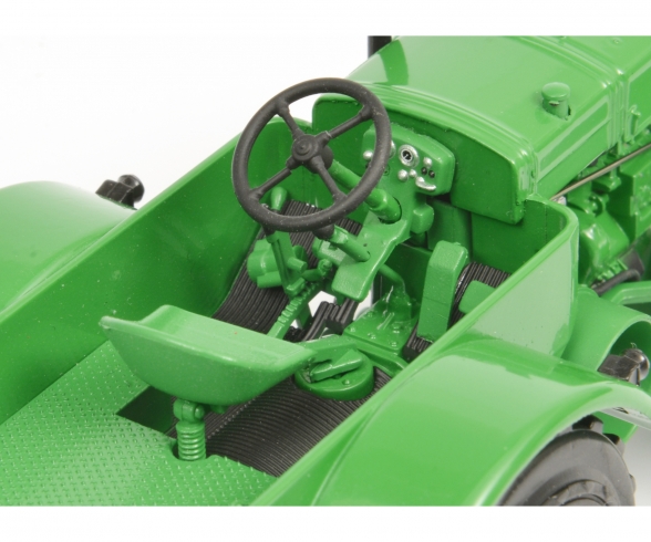 Deutz F3 mit Leiterwagen, grün, 1:32 Deutz F3 mit Leiterwagen, grün, 1:32