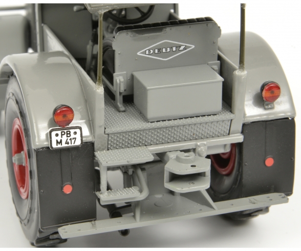 Deutz F3 M 417, 1:32 Deutz F3 M 417, 1:32