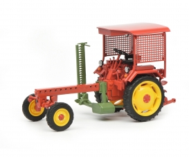 Fortschritt RS09-GT124 with cuttor bar, 1:32 Fortschritt RS09-GT124 with cuttor bar, 1:32
