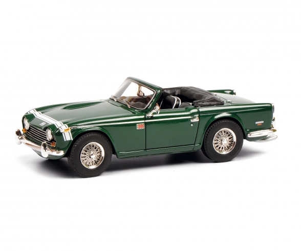 Triumph TR250 green 1:43 Triumph TR250 green 1:43