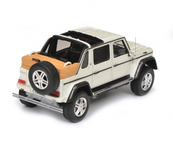 Merc.-Maybach G650, white 1:43 Merc.-Maybach G650, white 1:43
