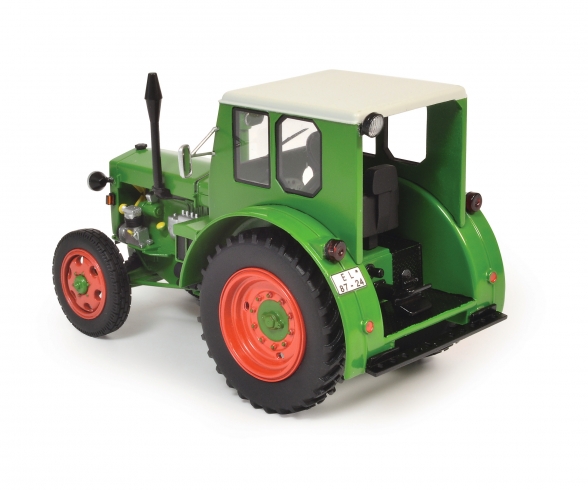 IFA RS-01 Pionier, green, 1:32 IFA RS-01 Pionier, green, 1:32