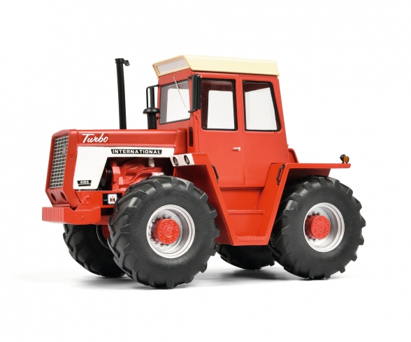 International 4166 rot 1:32 International 4166 rot 1:32