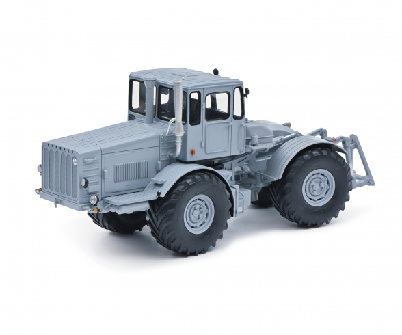 Kirovets K700, grey 1:32 Kirovets K700, grey 1:32