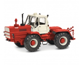 Charkow T-150 K red 1:32 Charkow T-150 K red 1:32