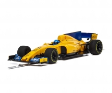 SCALEXTRIC Scalextric ARC ONE Mercedes AMG Petronas F1 VS McLaren Mercedes F1 Set