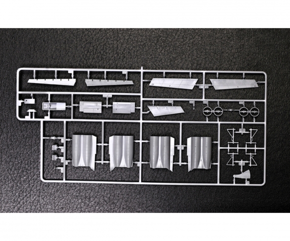 1:144 Ilyushin IL-62 M 1:144 Ilyushin IL-62 M