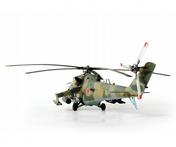 1:72 Helicopter Mi-24V "Hind" C 1:72 Helicopter Mi-24V "Hind" C