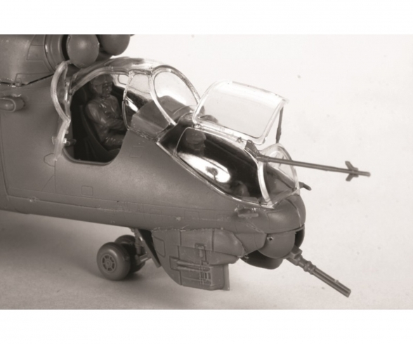 1:72 Helicopter Mi-24V "Hind" C 1:72 Helicopter Mi-24V "Hind" C