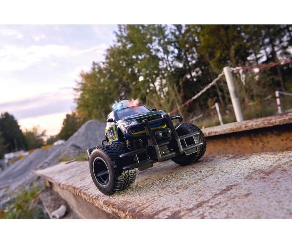1:14 Police SOKO 2.4GHz 100% RTR 1:14 Police SOKO 2.4GHz 100% RTR