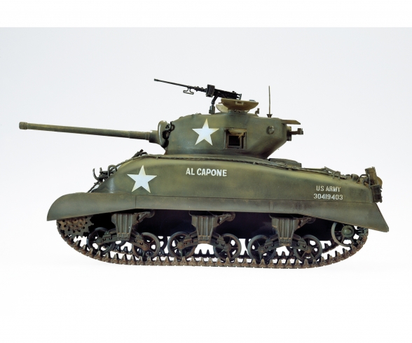 1:35 Sherman M4A1 1:35 Sherman M4A1