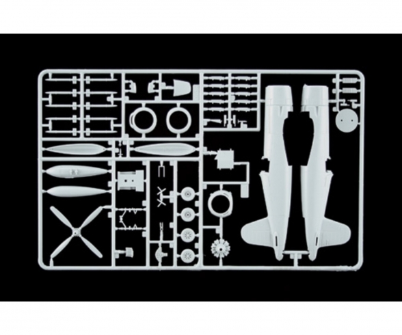 1:72 F4U-7 Corsair 1:72 F4U-7 Corsair