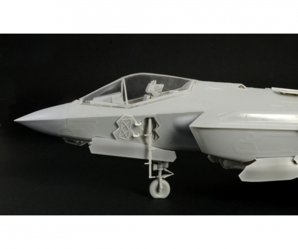 1:32 Lockheed F-35A Lighting II 1:32 Lockheed F-35A Lighting II