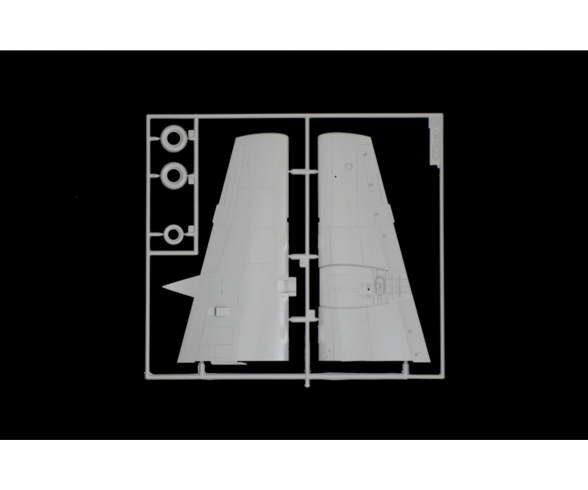 1:48 F7F-3 Tigercat 1:48 F7F-3 Tigercat
