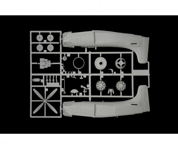 1:48 AD-4W 1:48 AD-4W