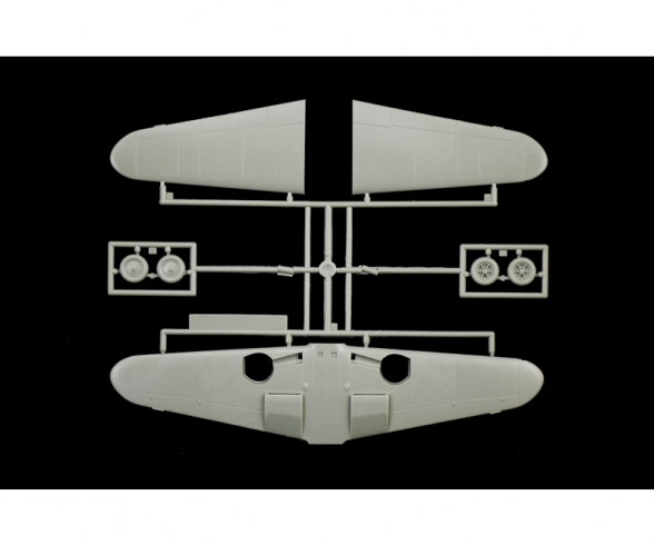 1:48 Messerschm. BF109K-4 1:48 Messerschm. BF109K-4