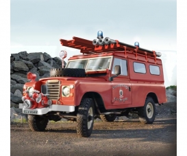1:24 Land Rover Fire Truck 1:24 Land Rover Fire Truck