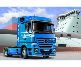 1:24 Mercedes-Benz Actros 2003 1:24 Mercedes-Benz Actros 2003