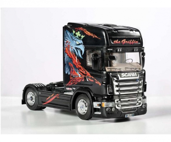 1:24 SCANIA R730 "The Griffin" 1:24 SCANIA R730 "The Griffin"